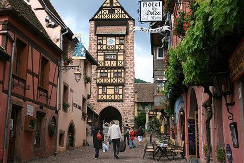 Hotel Du Koenigsbourg- Entre Vignes Et Chateau Thannenkirch